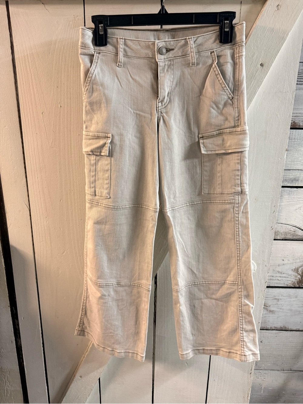 Beige Wide-Leg Cargo Jeans for Girls - Utility Flare